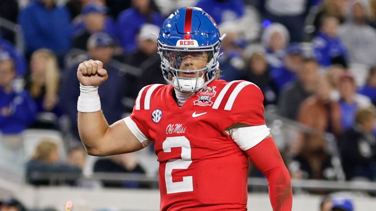 JACKSONVILLE, FL - JANUARY 02: Mississippi Rebels quarterback Jaxson Dart (2) reacts after throwing a touchdown pass during the game between the Mississippi Rebels and the Duke Blue Devils on January 2, 2025 at EverBank Stadium in Jacksonville, Fl. (Photo by David Rosenblum/Icon Sportswire) (Icon Sportswire via AP Images)