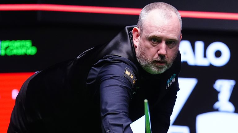 Mark Williams needs a huge comeback to win a fourth world title