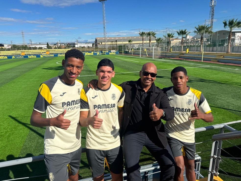 Gustavo Diodato, Wiliver e Silvio ao lado de Marcos Senna — Foto: Divulgação