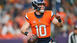 NFL Week 17 playoff picture: Packers earn berth after Vikings eliminate Lions; Broncos chasing AFC's top seed