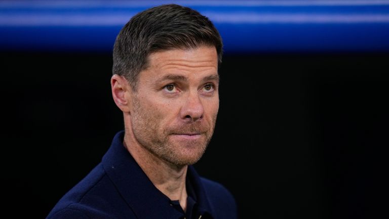 Real Madrid's head coach Xabi Alonso enters the pitch before a Champions League opening phase soccer match between Real Madrid and Manchester City, in Madrid, Spain, Wednesday, Dec. 10, 2025. (AP Photo/Manu Fernandez)